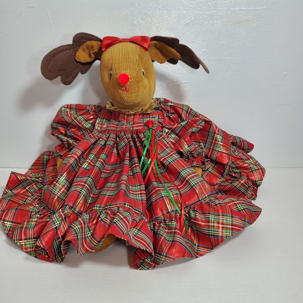 Vintage Christmas Reindeer Doll–Red Plaid Dress–Holiday Decoration–Plush Deer‎